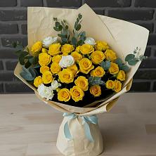 Букет цветов из:  Розы в Беляевка