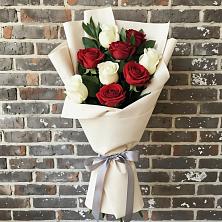 Букет цветов из:  Розы в Беляевка