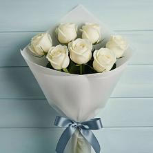 Букет 7 Белых роз Эдлесс Лав в Беляевка