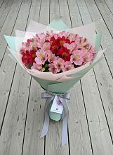 Букет цветов из:  Альстромерии в Беляевка