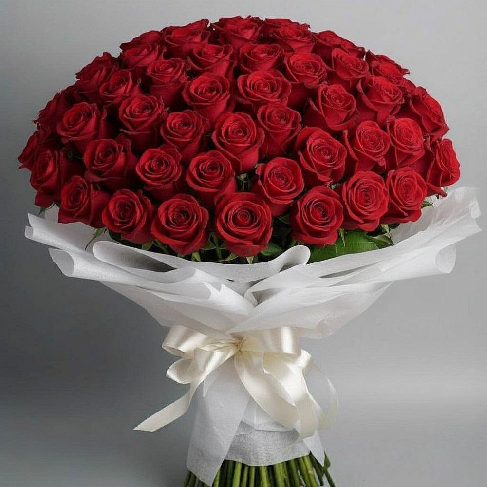 Букет 101 Красная роза Блэк Мэджик в Беляевка