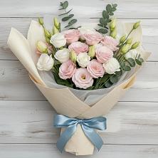 Букет цветов из:  Лизиантусы в Беляевка