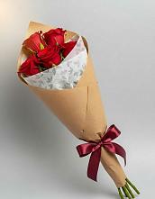 Букет цветов из:  Розы в Беляевка
