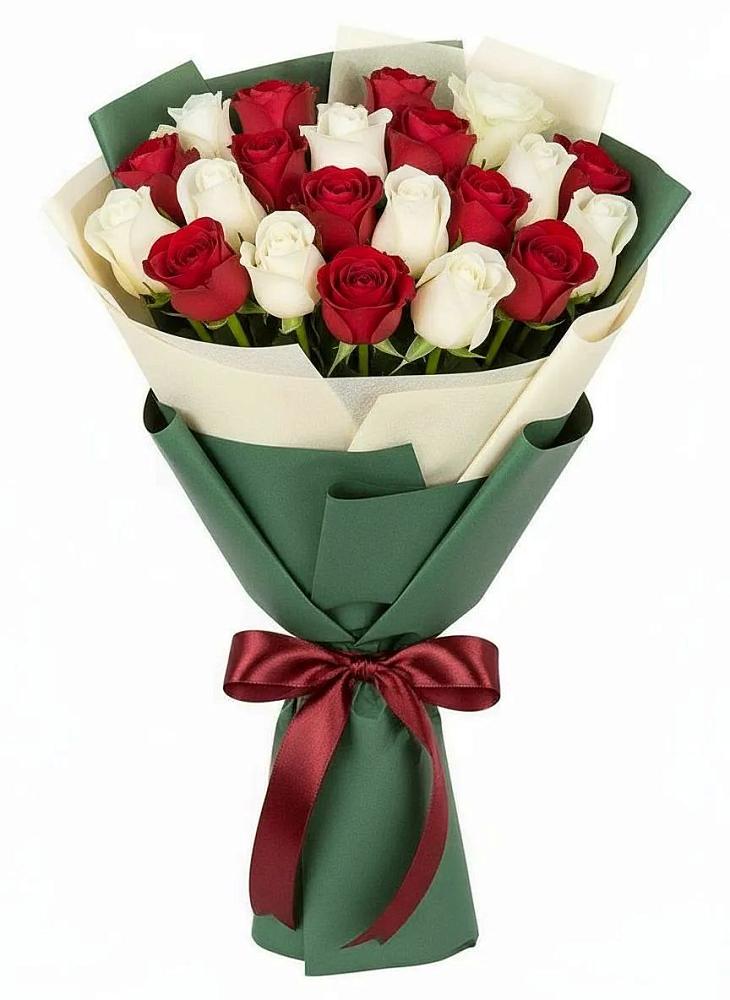 Букет Микс из красных и белых роз в Беляевка