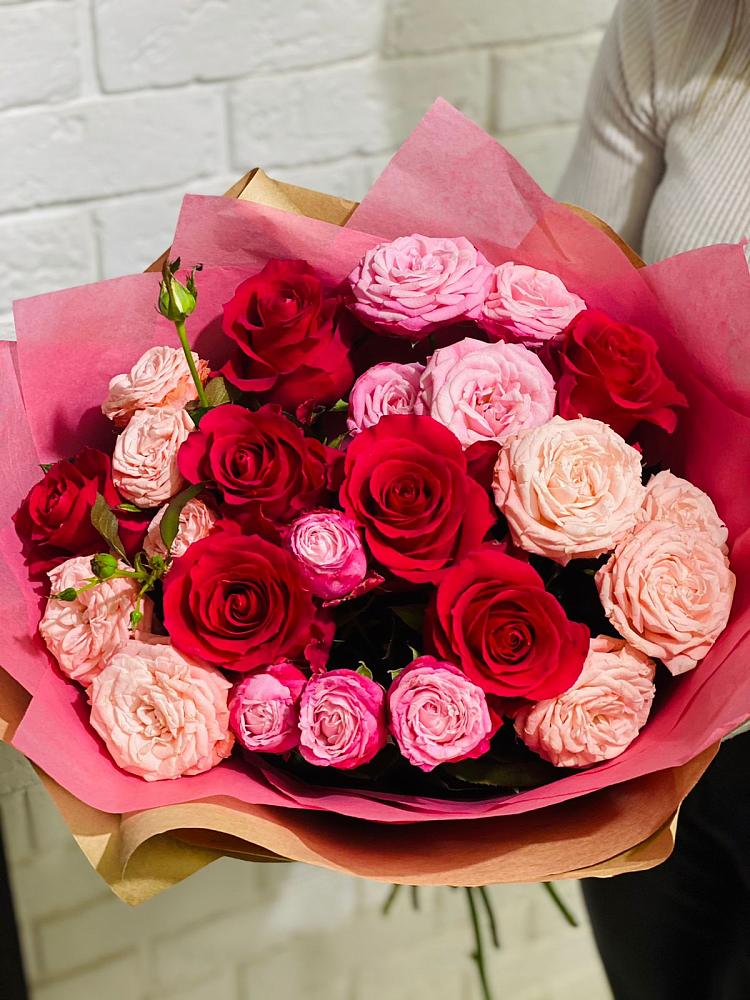 Букет цветов из: Розы в Беляевка