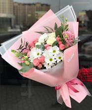 Букет цветов из:  Розы, Лизиантусы и Хризантемы в Беляевка