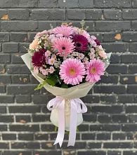 Букет цветов из:  Герберы и Хризантемы в Беляевка