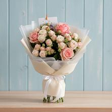 Букет цветов из:  Розы в Беляевка