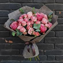Букет цветов из:  Розы в Беляевка