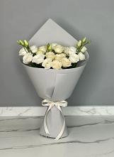 Букет цветов из:  Розы и Лизиантусы в Беляевка